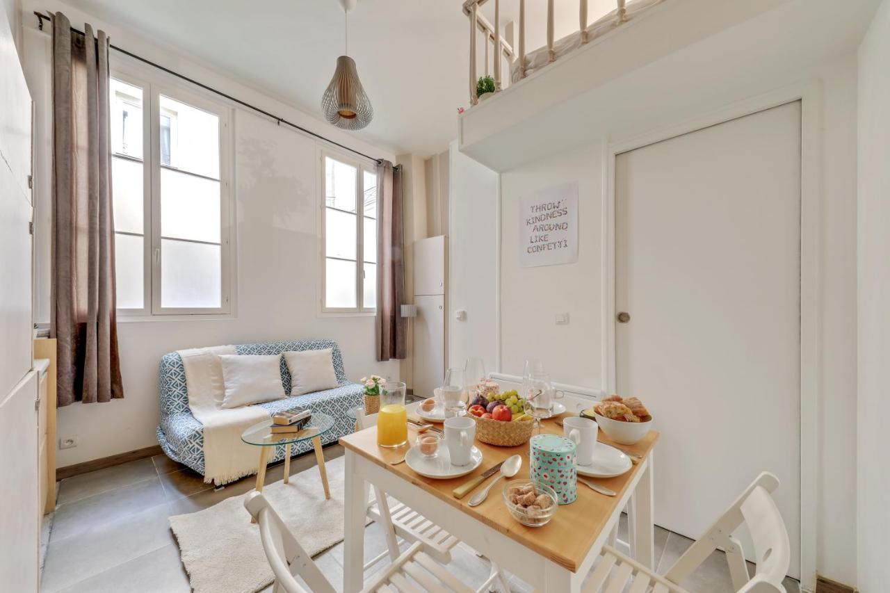 Charming & Cosy Flat In Heart Of Marais, 2Min Walk To Art & Metier Museum Apartment Paris Bagian luar foto