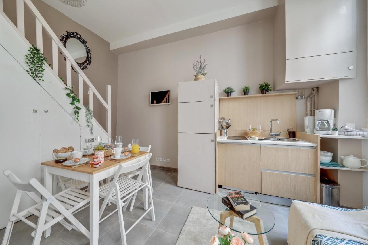 Charming & Cosy Flat In Heart Of Marais, 2Min Walk To Art & Metier Museum Apartment Paris Bagian luar foto